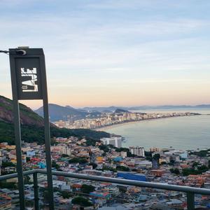 Mtg Joga pra tropa que te maceta (feat. Levirk Aiken)