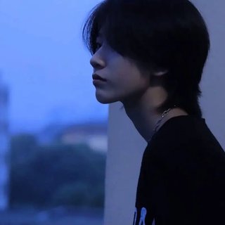 阳光擦干了我思念你的泪水