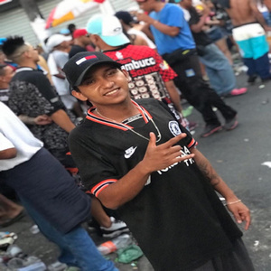 PRA ELAS MEXER A RABA