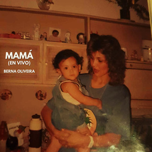 Mamá (En Vivo)