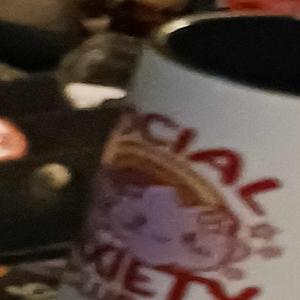 SAFEPLACE (feat. shivers, Eyesluvsu & Andrew Queens)