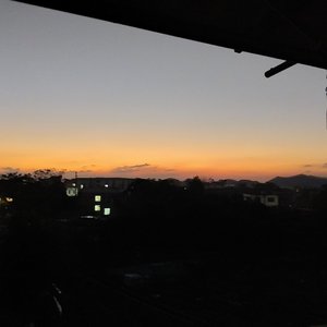 《寂静的伤与希望》_1.mp3