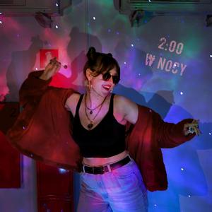 2:00 W Nocy