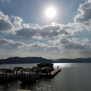 南山南(cover马頔)（翻自 马頔）