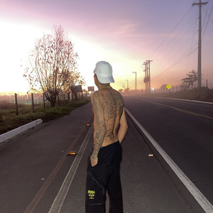 ESSE HIT É CHICLETE VS É VUK VUK TIK TOK