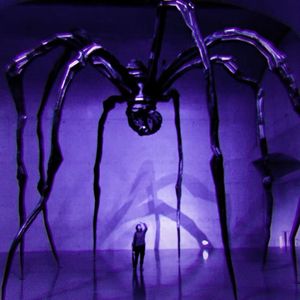 不要把你爱的世界让给所鄙视的