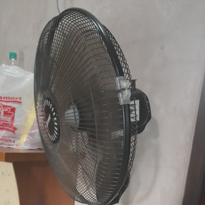 Semilirnya angin