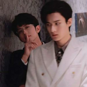 鼠尾草和鸢尾花