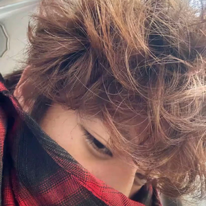 是你教会我如何熟练地不快乐