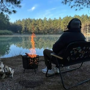 百家湖，我们的车窗升起了雾