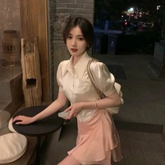 别让冬天的风吹散了我们