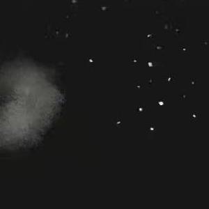 伸手全是黑