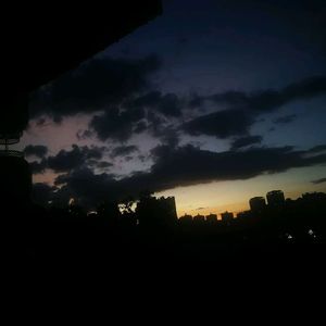 回答（原唱YOUNG）