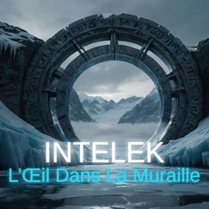 L’Œil Dans La Muraille