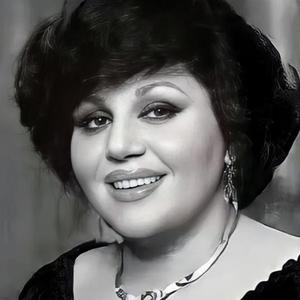 Hayedeh Nagoo Nemiam