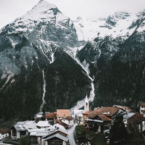 《贝加尔湖畔》（翻自 李健）