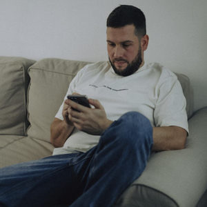 Мама, я живой