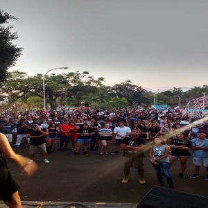 Veja ao Seu Redor