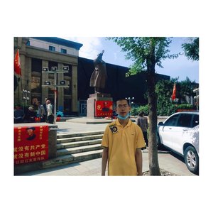 太阳最红毛主席最亲