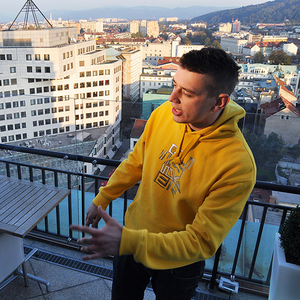 Nevidni (feat. Blazka)