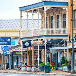 时间是剂麻药 爱是痛苦的根源