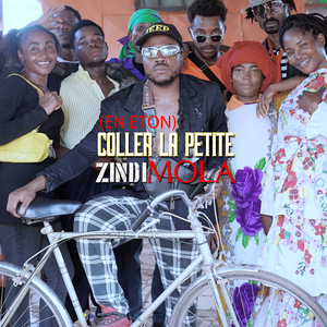 En Eton Coller La Petite