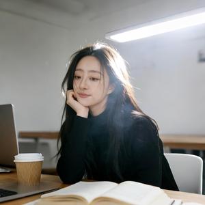 心跳却装作很简单