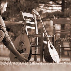 To zari (feat. Ionas Kiziridis) (live recording)