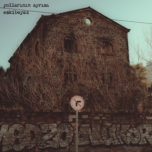 Yollarının Ayrımı