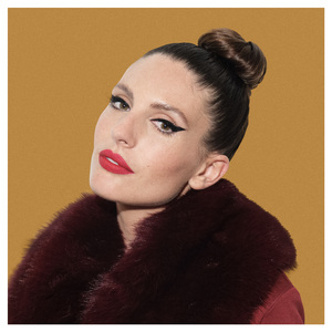 (Everybody’s Waitin’ For) The Man With The Bag