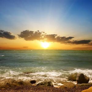 拥抱落日的星星