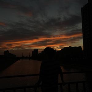 我知道你一直没有离开我