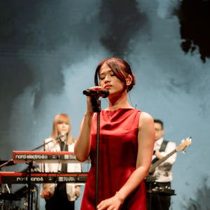 Number One Girl (Live)