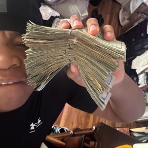 Fedd uppp (feat. Maristashin50k)