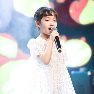 花开忘忧-张芮畅