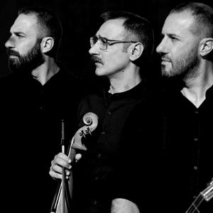 Μπήκαν στην πόλη οι οχτροί - Ζαβαρακατρανέμια