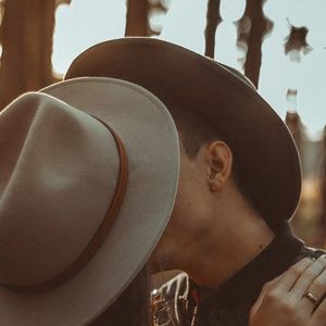 其实都没有--哎佬羅