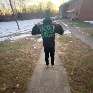 Button (feat. Jayman, Leek2tymes & Swervo)