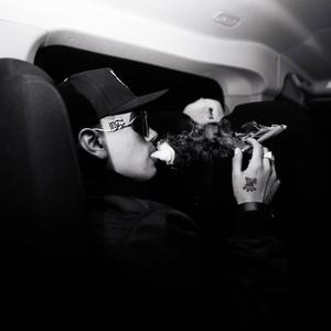 Jugamos (Instrumental)