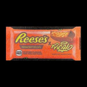 Tenía Que Pasar (feat. Guada, El S. Vidal Quintero & LAPERRERA)