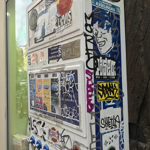 uspttrium luv (feat. Lys blanc & Fphatriot)