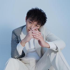 希望在路上—惠新凯 伴奏