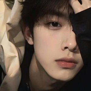 素琴只影解相思