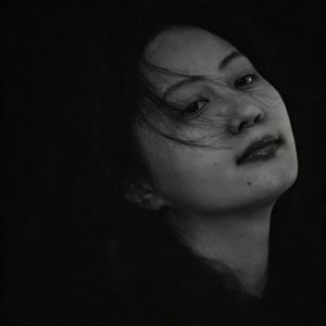 莉莉