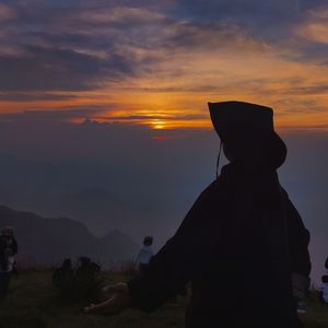 ”她“（Cover：杨和苏KeyNG）