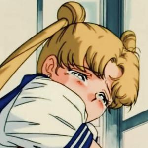 即 使 傾 盆 大 雨 也 要 抱 住 妳