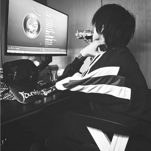 蚀(Prod.Siren & EVO MUSIC)