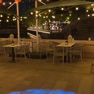 梦里梦外都是你.