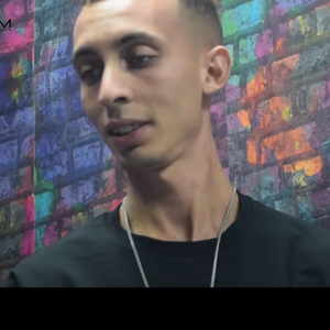 Cheb Momo S7ourha Dar 3liha