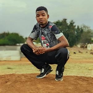 Ndikale chiwa (feat. Justina K)